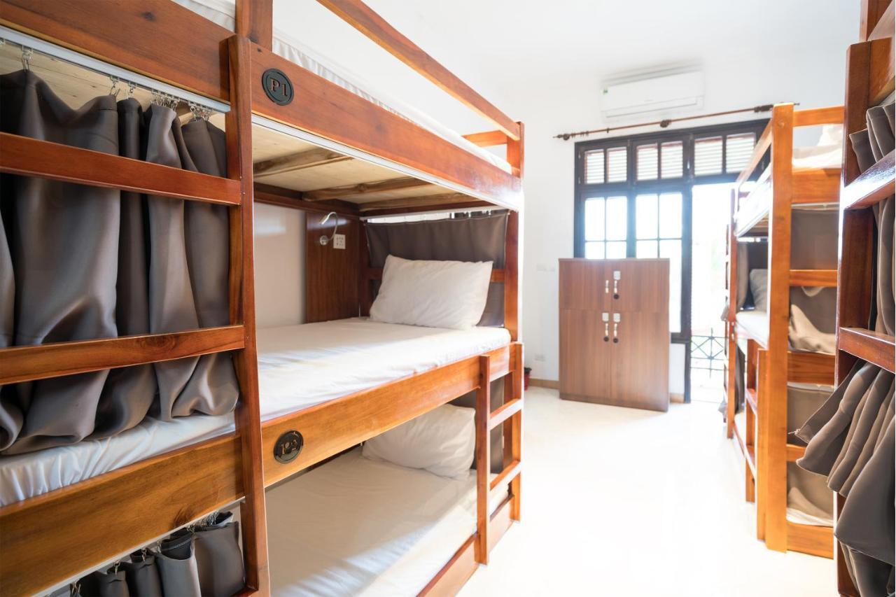 7Fridays West Lake Hostel Tây Hồ エクステリア 写真